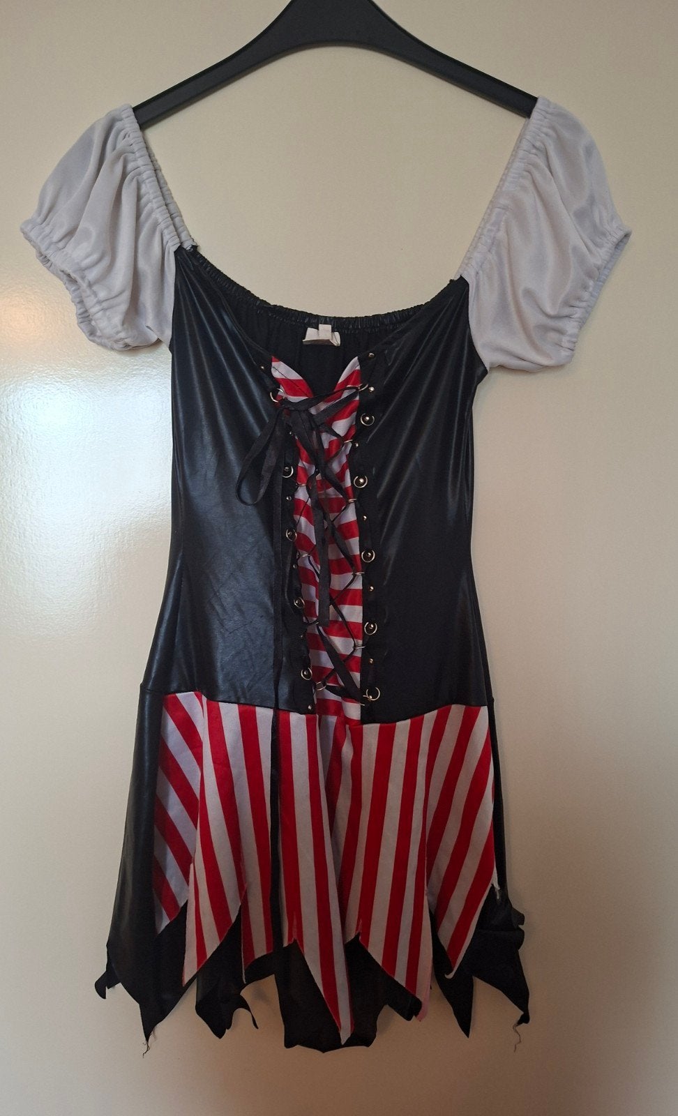 Aparte Dirndl maat 36 - Oksel 40cm, Lengte 80cm, Patry, Ophalen of Verzenden, Overige thema's, Kleding