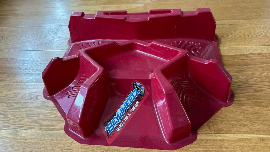 Beyblade Beywheelz Arena - Drago Trick Terrain, Ophalen of Verzenden, Zo goed als nieuw