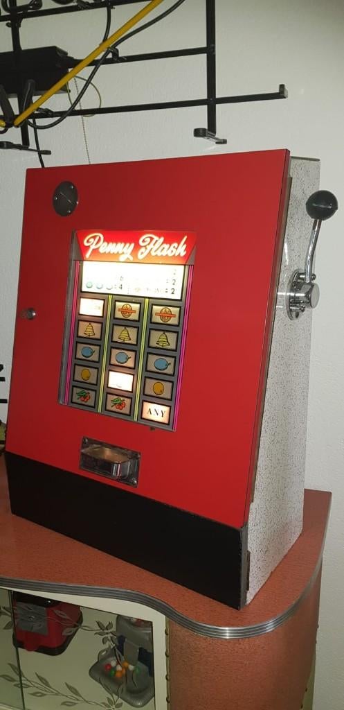 PENNY FLASH eenarmige bandiet / gokkast sixties fifties, Verzamelen, Overige munten, Ophalen, Gebruikt