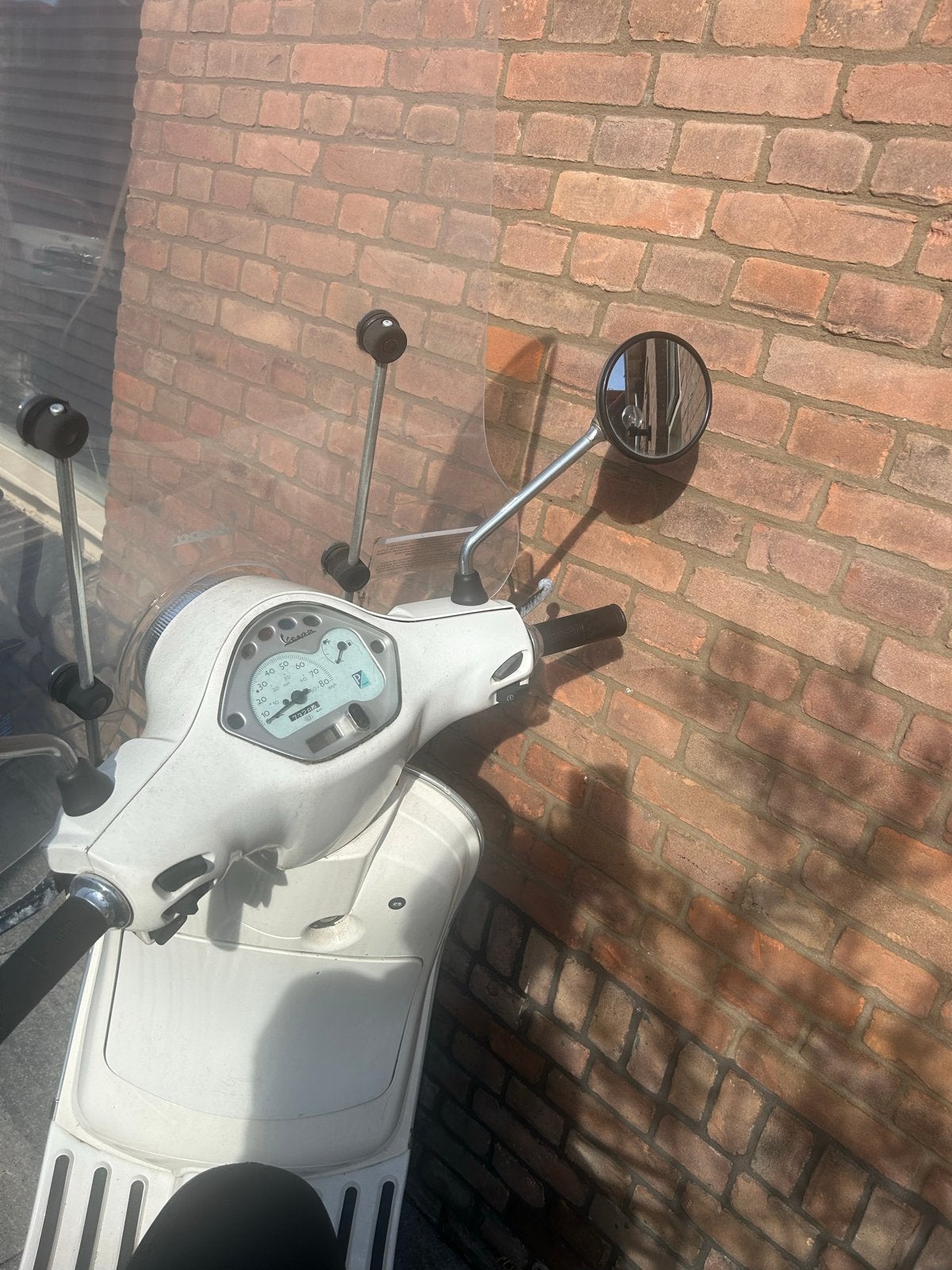 Vespa LX Scooter - Wit - Gebruikt, Fietsen en Brommers, Scooters | Vespa, Gebruikt, Maximaal 45 km/u, Ophalen of Verzenden, Benzine