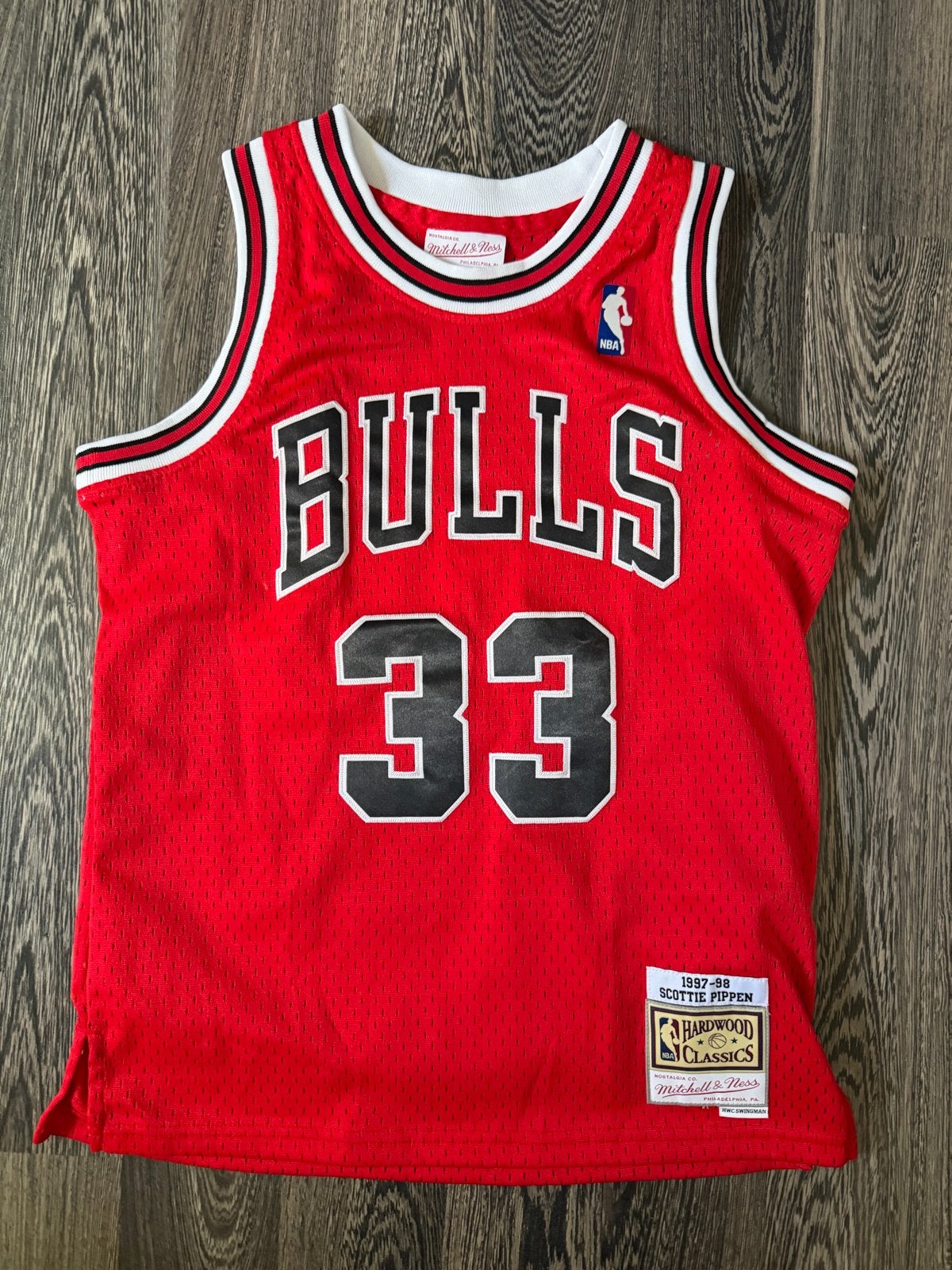 Mitchell & Ness Chicago Bulls Scottie Pippen Jersey M, Overige typen, Ophalen of Verzenden, Zo goed als nieuw, Rood