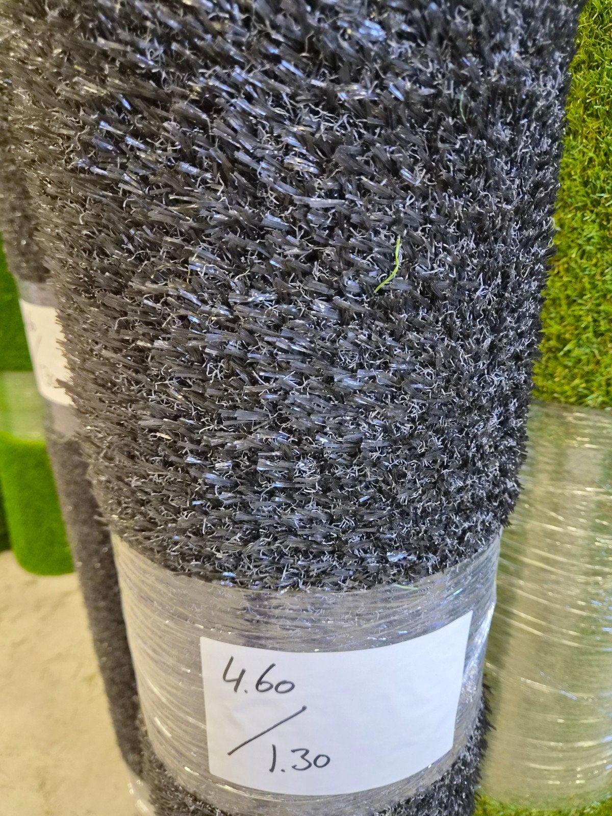 antraciet kunstgras coupon / restant 1.30 x 4.60  14mm, Tuin en Terras, Gaas en Draad, Ophalen of Verzenden, Nieuw, 20 meter of meer