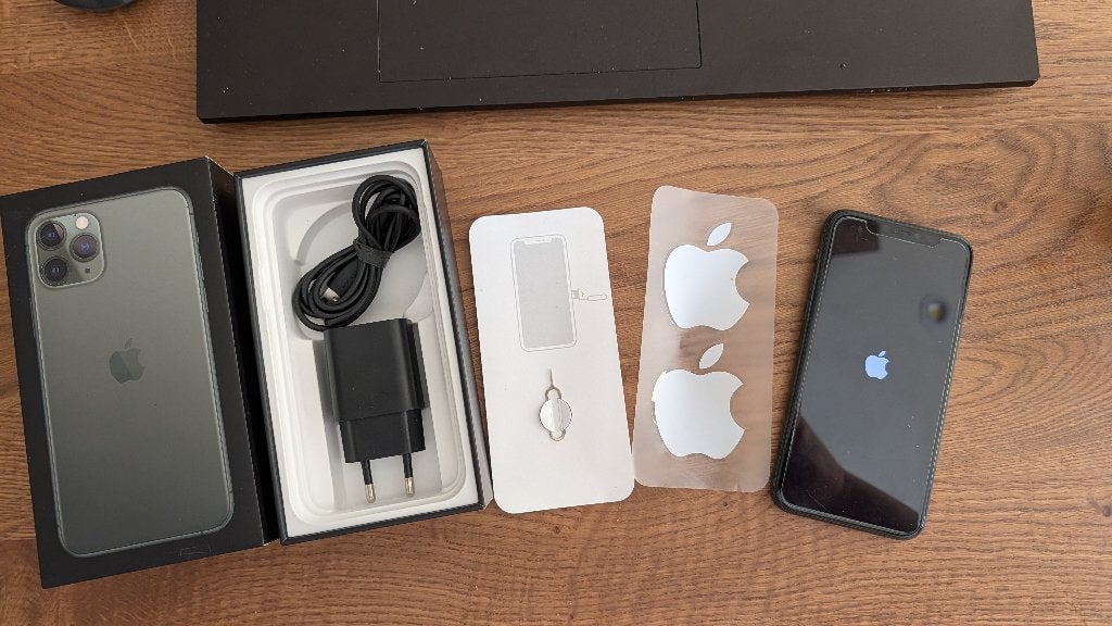 Iphone 11 Pro 64 GB Groen Zeer Net Nieuwe accu, Telecommunicatie, Mobiele telefoons | Apple iPhone, Ophalen of Verzenden, Zo goed als nieuw