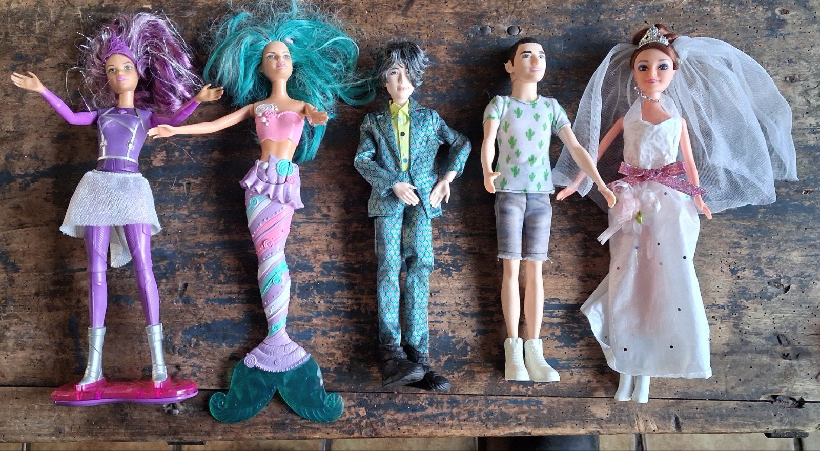 Barbie. 5 stuks.  Teab., Ophalen, Zo goed als nieuw, Pop