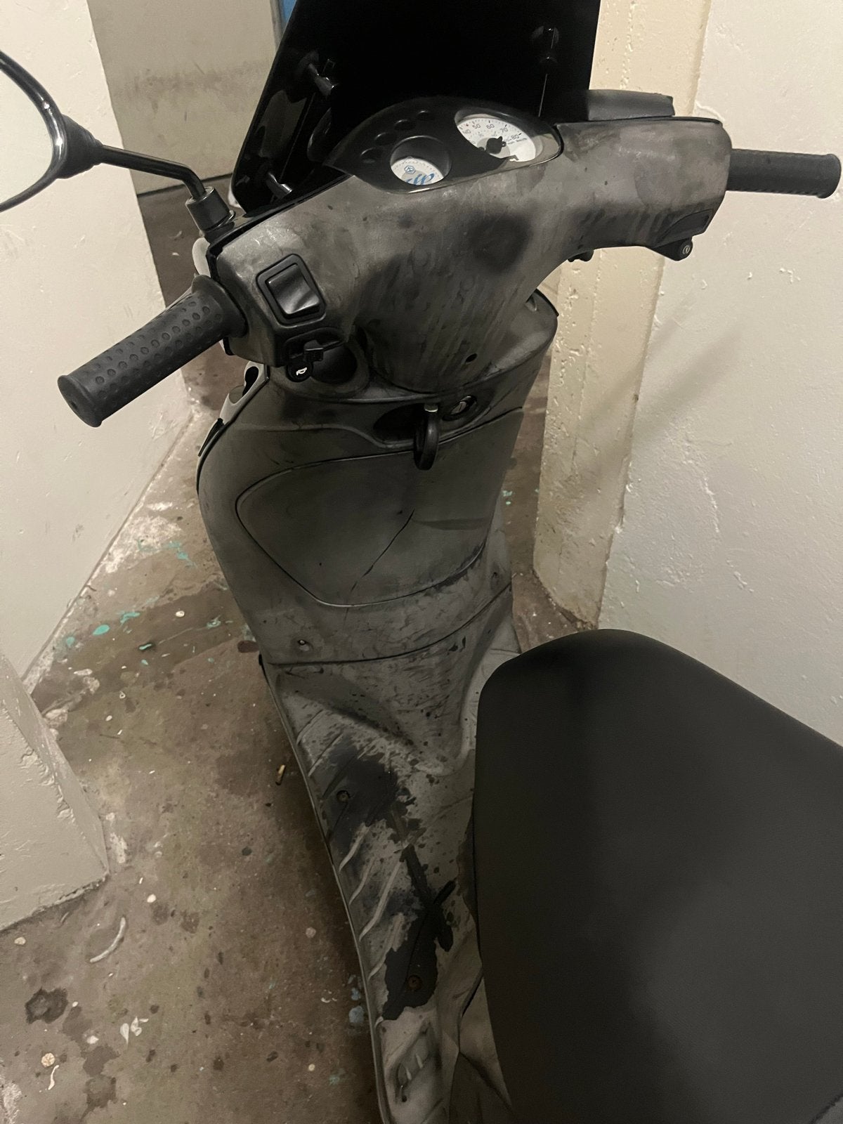 Piaggio zip met defecte kilometerkabel en remvloeistof nodig, Ophalen of Verzenden, Gebruikt, Overige typen, Piaggio