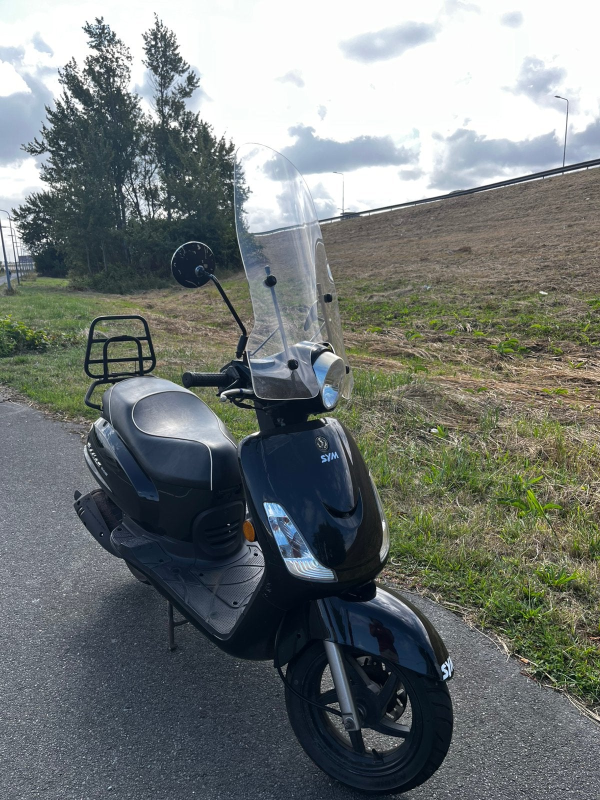 Sym Fiddle 2 50S bj 2012 Zwart glanzend 25 km/u, Ophalen, Gebruikt, Benzine, Fiddle