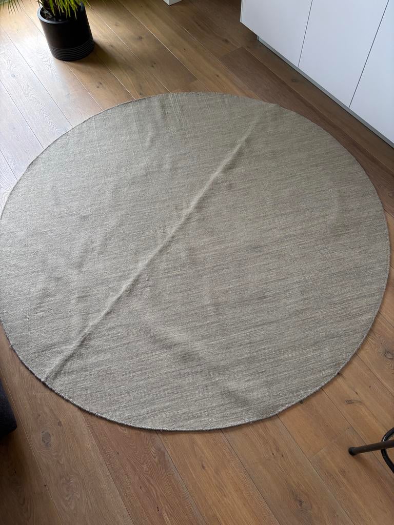 Rond vloerkleed 2 meter doorsnede, Huis en Inrichting, Stoffering | Tapijten en Kleden, Gebruikt, Rond, Ophalen of Verzenden, 200 cm of meer