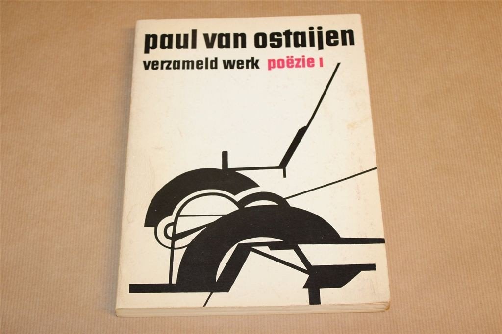 Verzameld Werk Poëzie I — Paul van Ostaijen [1965], Boeken, Ophalen of Verzenden, Gelezen