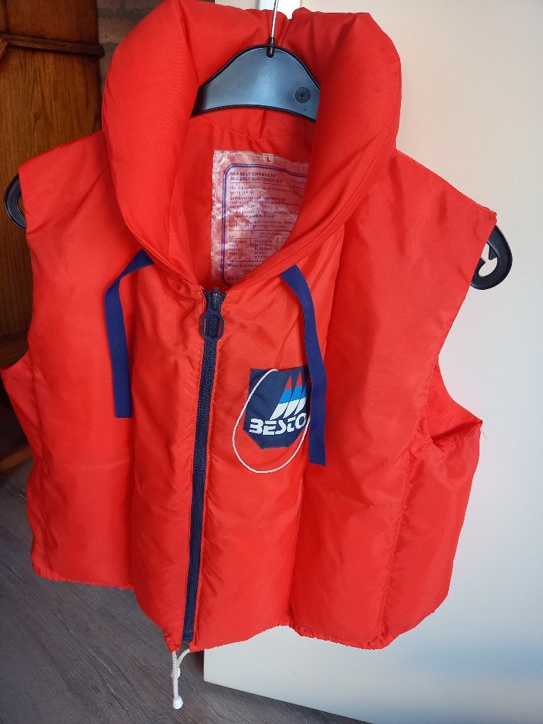 zwemvest  Besto, Watersport en Boten, Watersportkleding, Ophalen, Gebruikt, Besto, Dame of Heer