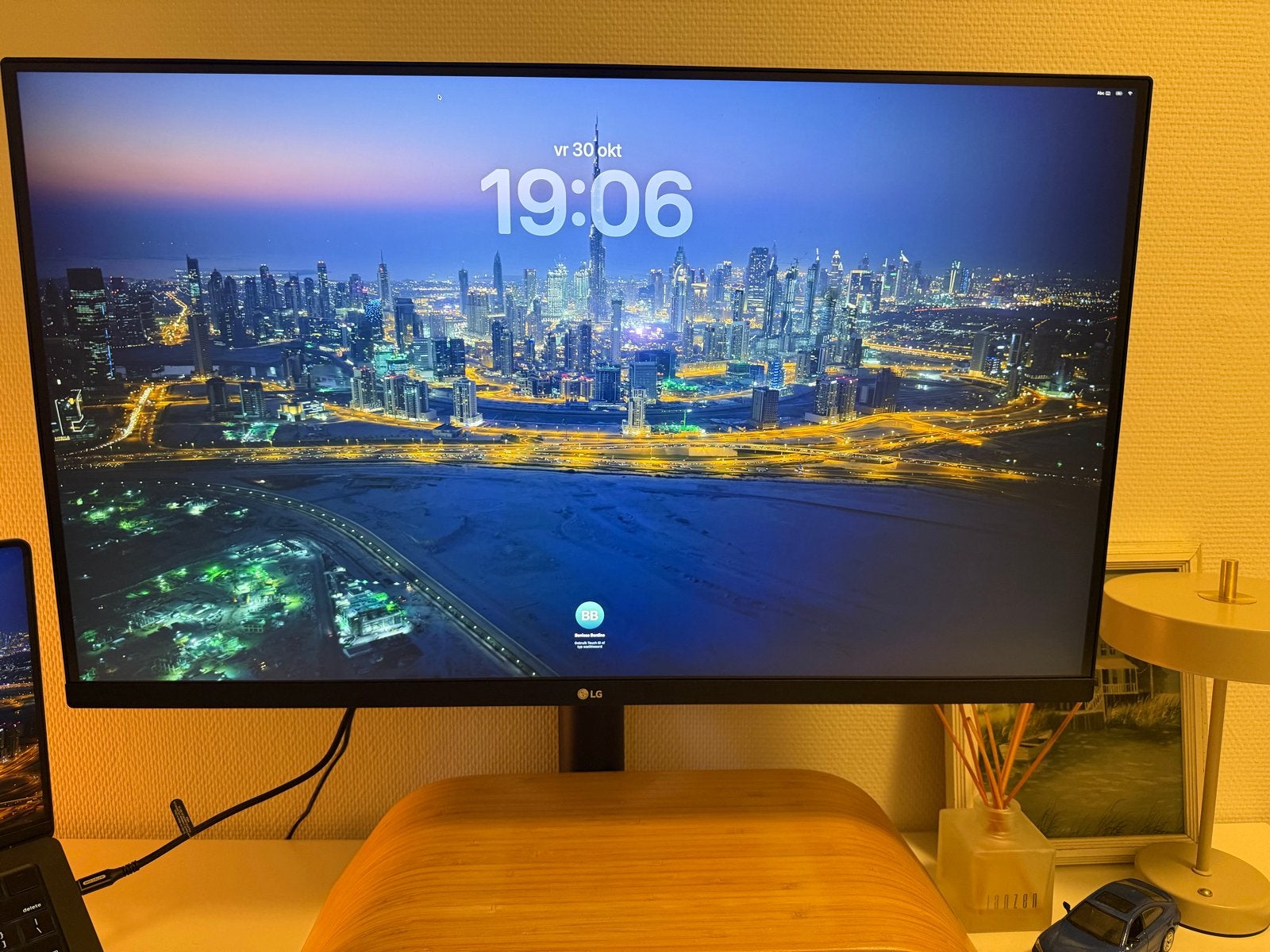 LG Ergo 32UN880K-B.AEU 32 inch 4K Monitor, Computers en Software, Ophalen, IPS, In hoogte verstelbaar, DisplayPort