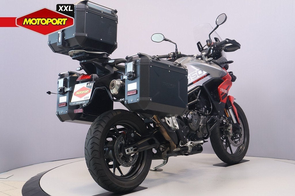 Triumph TIGER 850 SPORT (bj 2021), Triumph Motocycles, Triumph.Benelux@triumph.co.uk, Toermotor, De Droogmakerij 40A
1851 LX   Heiloo, NL