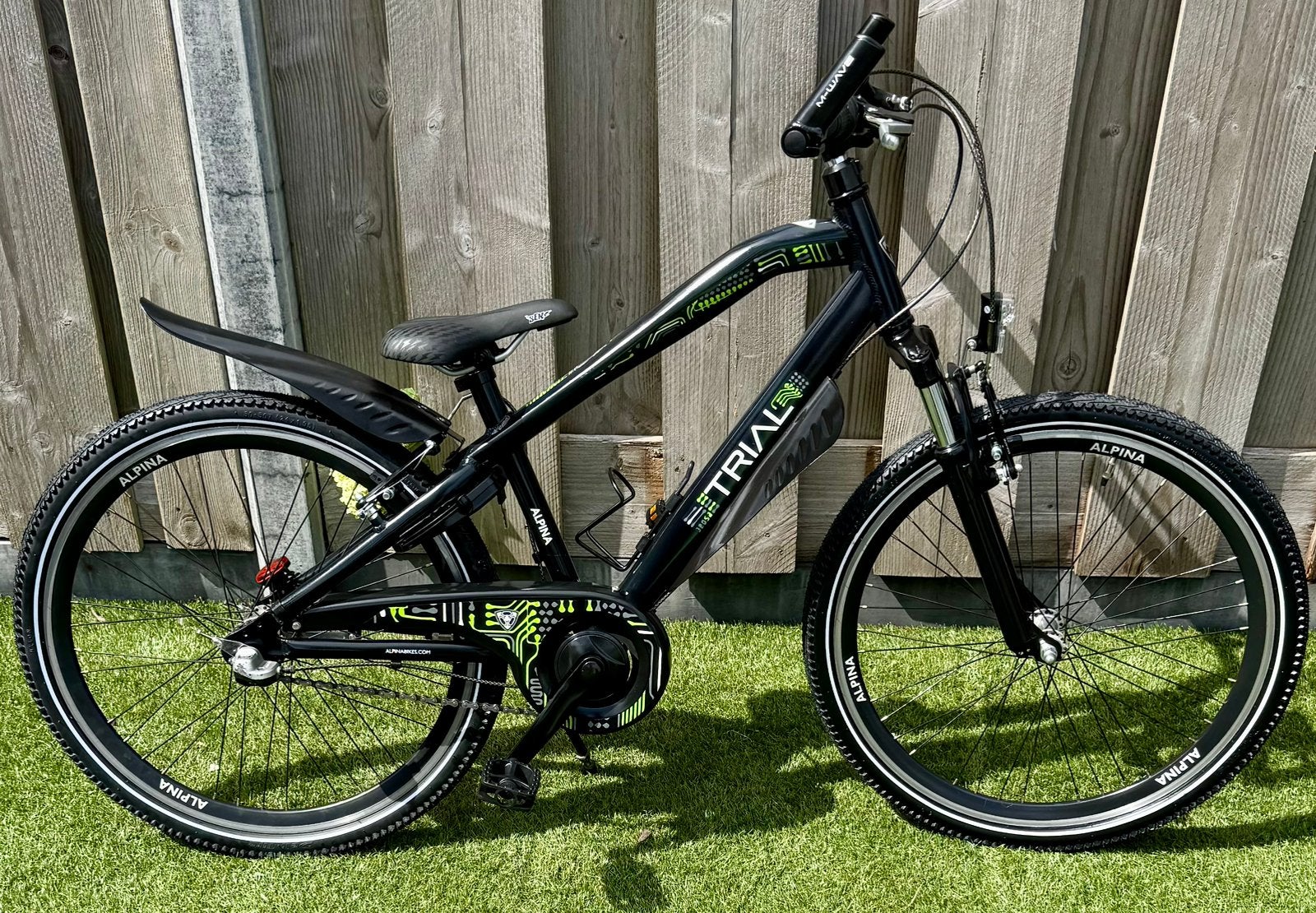 Nette 24 Inch Alpina Trial, Ophalen, Zo goed als nieuw, 24 inch, Versnellingen
