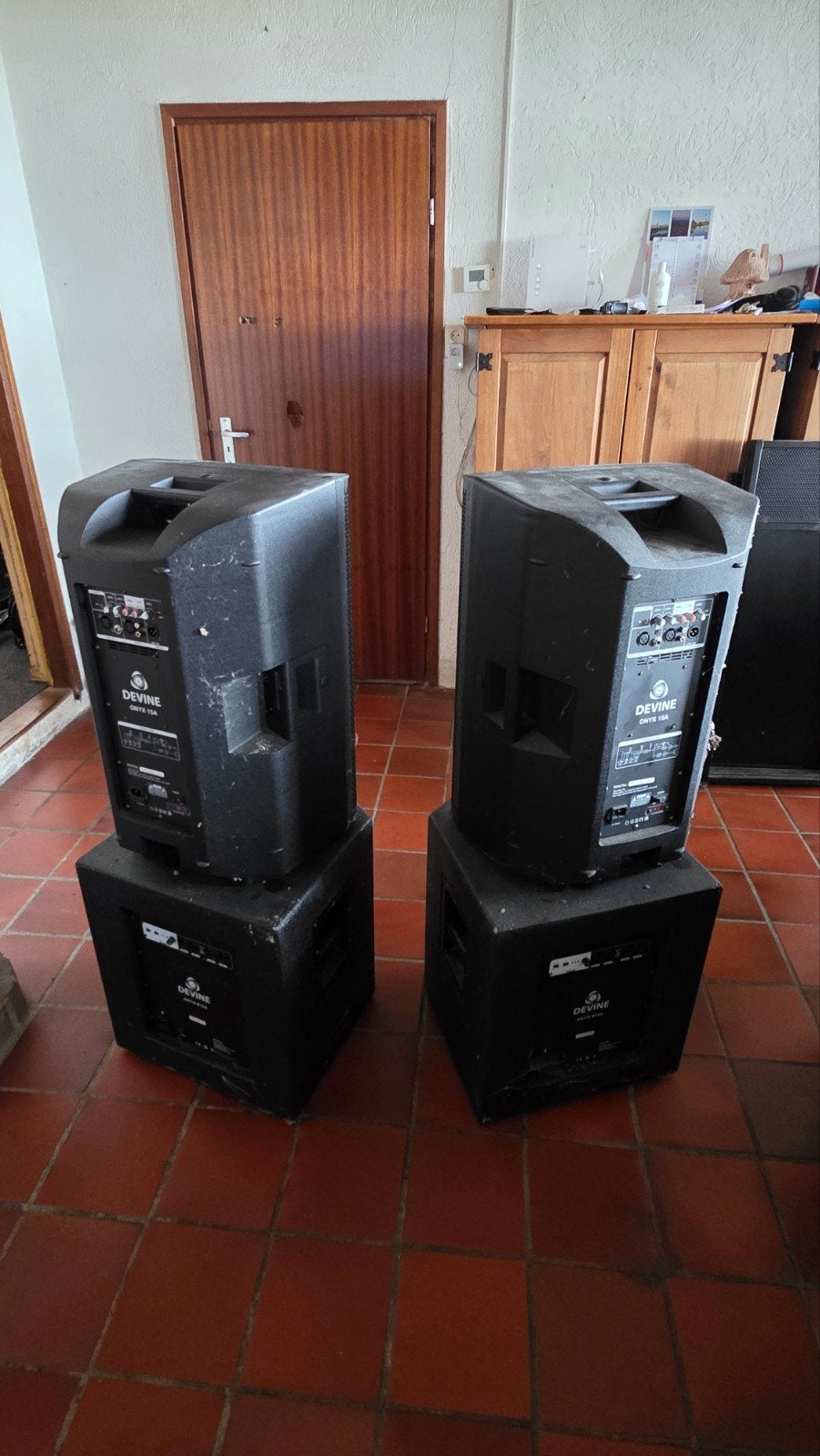 Devine Onyx 15A Top Speakers & Devine Artis 815A, Ophalen, Zo goed als nieuw, 1000 watt of meer, Overige typen