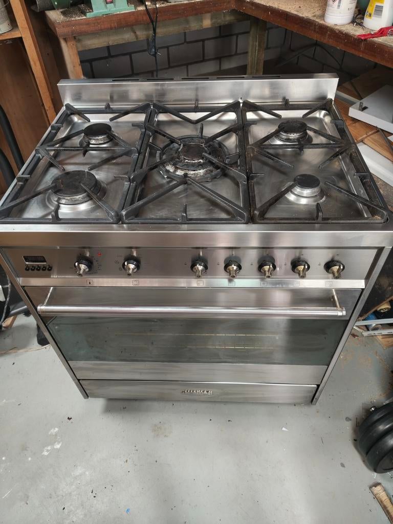 Smeg C8GMXNLK - 80CM! RVS Gasfornuis met Oven - 5 Kookzones, Witgoed en Apparatuur, Fornuizen, Gebruikt, 60 cm of meer, Ophalen of Verzenden