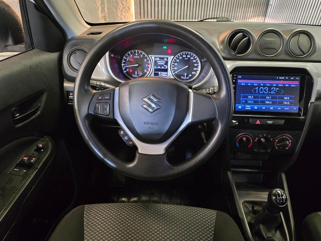 Suzuki Vitara 1.6 Comfort|GARANTIE|TREKHAAK|BLUETOOTH|NAVI|V, Voorwielaandrijving, Euro 6, 4 cilinders, 400 kg
