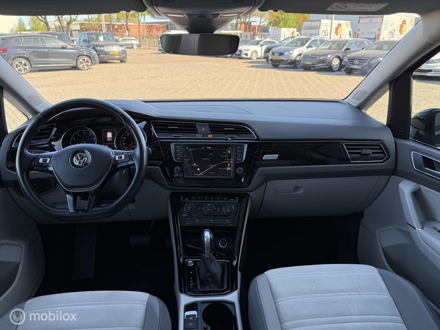 Volkswagen Touran 1.4 TSI Highline PANODAK | ACC | AUTOMAAT, 1378 kg, Gebruikt, 4 cilinders, 150 pk