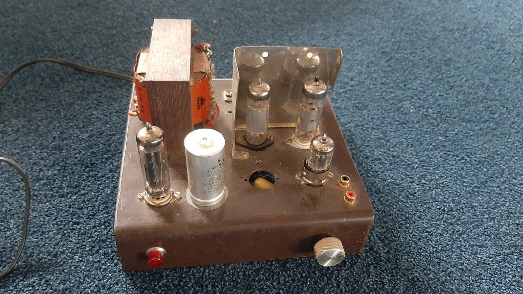 Buizenversterker zelfbouw stereo met ECC82 en 2 x EL84, Ophalen of Verzenden, Versterker