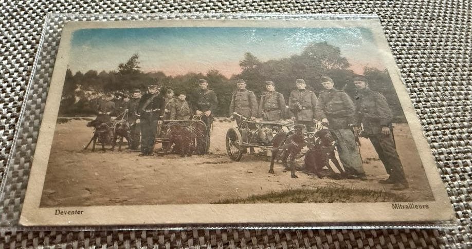 Deventer militairen met fietsen oude ansichtkaart 1910, Ophalen of Verzenden, Voor 1920, Overijssel