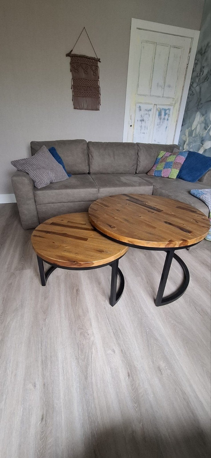 Set van 2 ronde salontafels - hout en metaal, Huis en Inrichting, Gebruikt, 50 tot 100 cm, Rond, 50 tot 100 cm