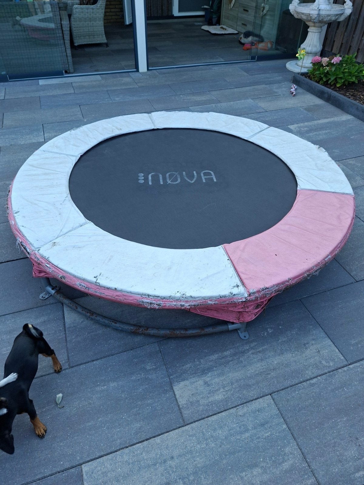 kindertrampoline, Ophalen