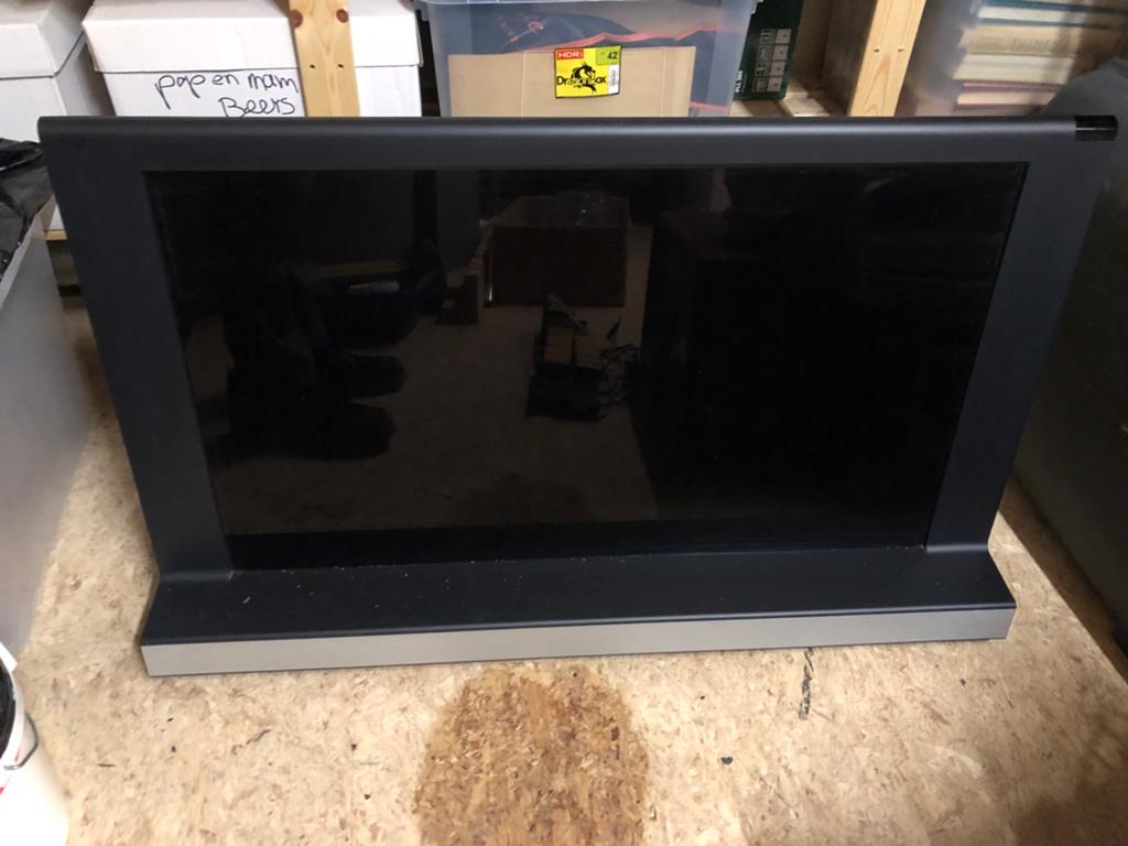 BenO 32” Gebruikte TV - Zwart/Grijs, Ophalen, Gebruikt, 60 tot 80 cm, Overige merken