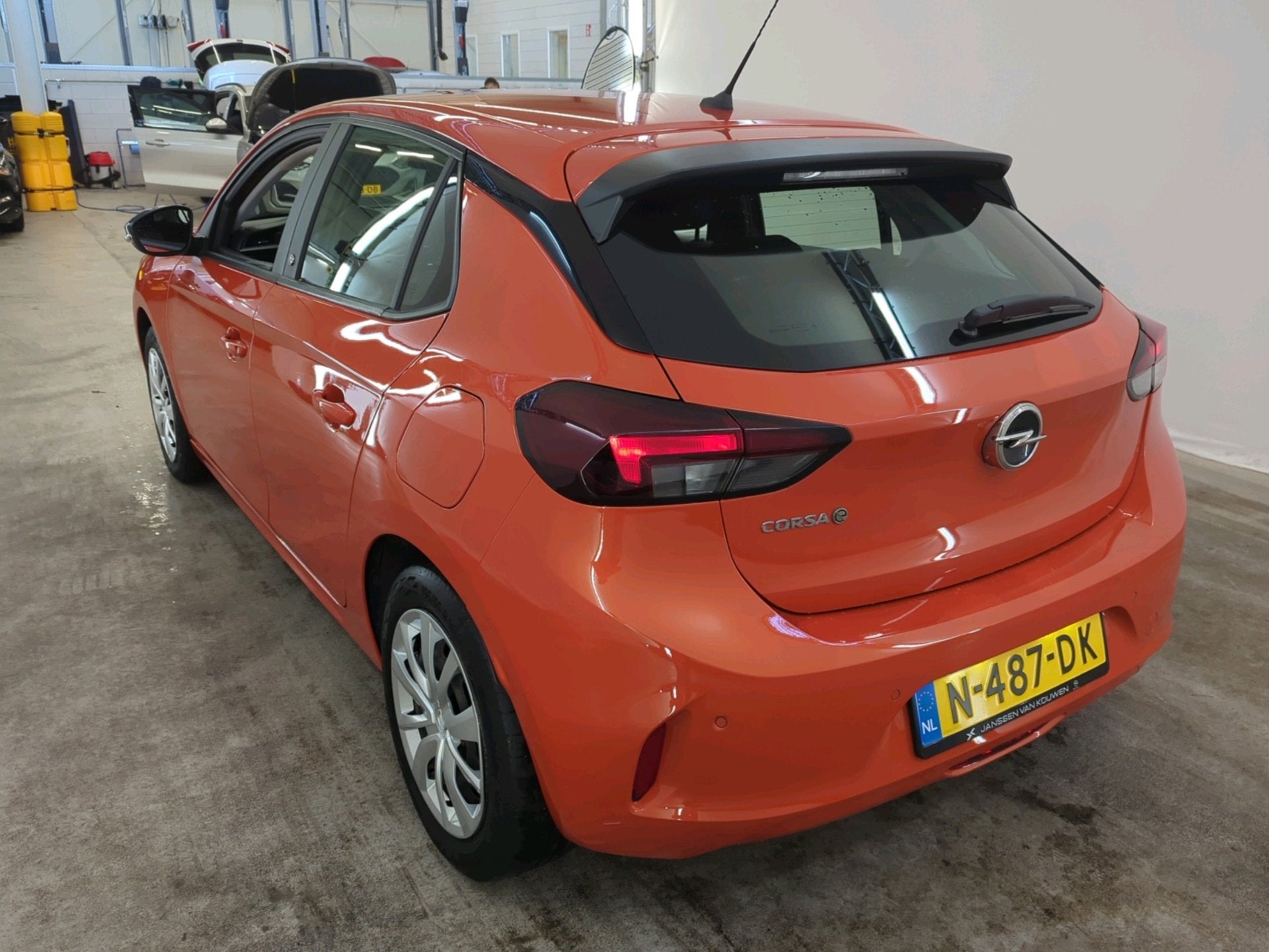 Opel Corsa-e 50 kWh 136pk Edition | SOH 90% | Achteruitrijca, Auto's, 330 km, Gebruikt, Zwart, Overige kleuren
