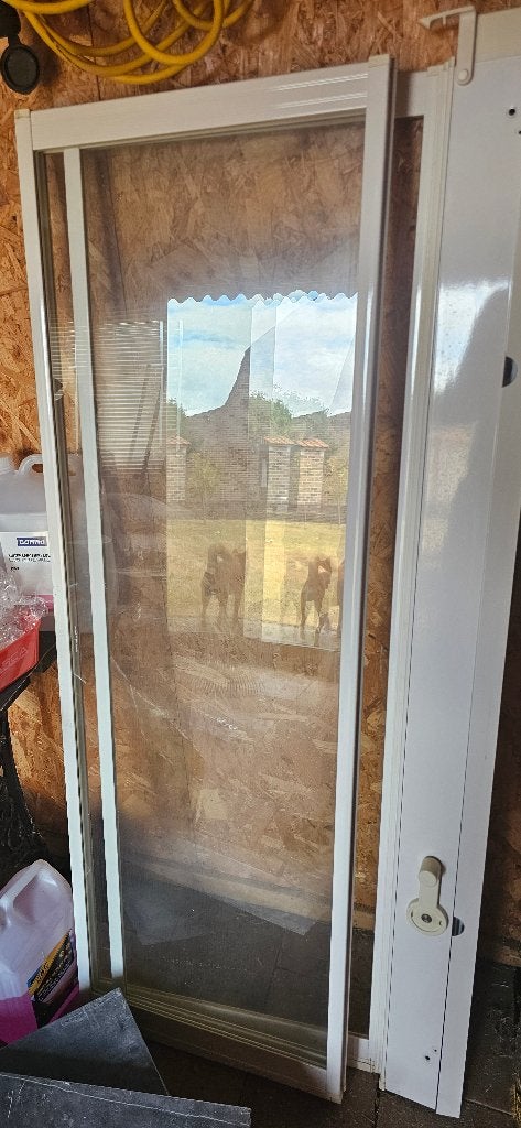 Badwand 1.40 hoog, Ophalen, Gebruikt, Rvs, Bad