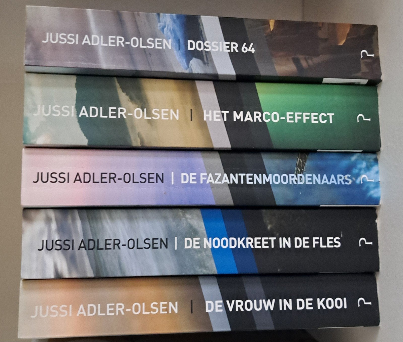 Jussi Adler-Olsen: Q-serie boeken (5 stuks), Ophalen of Verzenden, Gelezen, Jussi Adler-Olsen