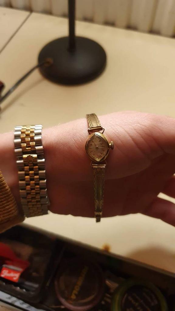 oud goud pontiac horloge (gedragen en versleten), Ophalen of Verzenden, Zo goed als nieuw, Overige merken