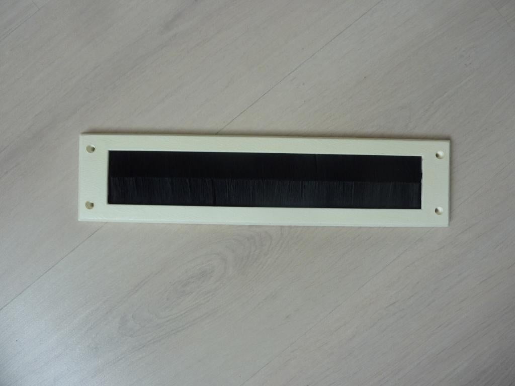 Brievenbusborstel/tochtafsluiter voor brievenbus, 34 x 8 cm, Tuin en Terras, Brievenbussen, Ophalen, Zo goed als nieuw, Kunststof