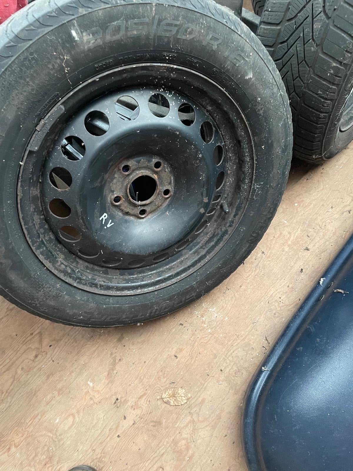 Gebruikte banden en velgen, 205/60R16, Ophalen, Gebruikt