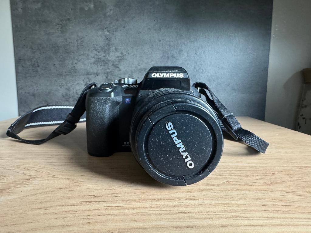 Olympus E-500 digitale camera, Audio, Tv en Foto, Fotocamera's Digitaal, Ophalen of Verzenden, Gebruikt, Olympus, 8 keer of meer
