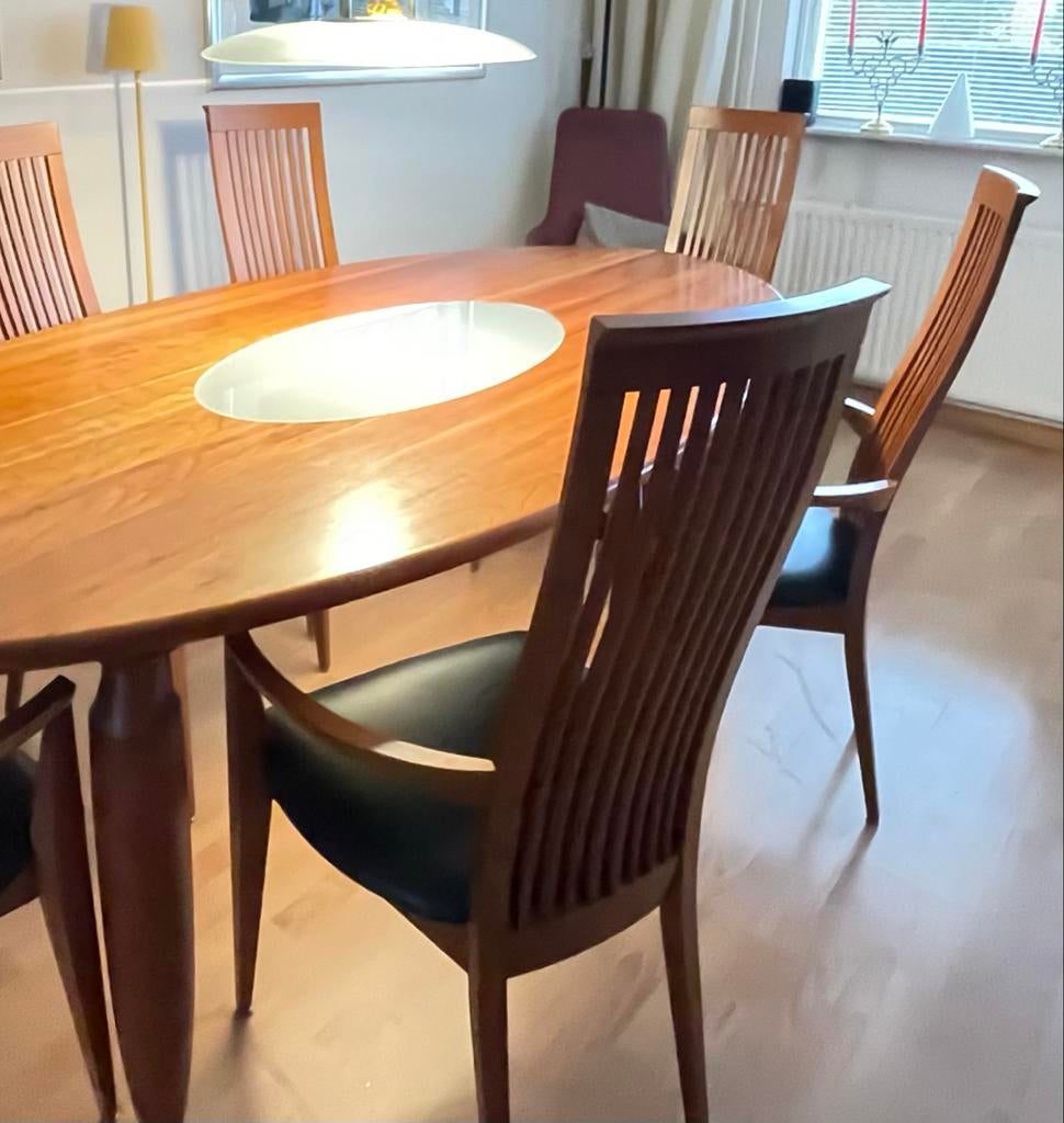 Ovale massieve  eettafel met glazen inleg en 6 stoelen, Ophalen, 100 tot 150 cm, Zo goed als nieuw, Vijf personen of meer