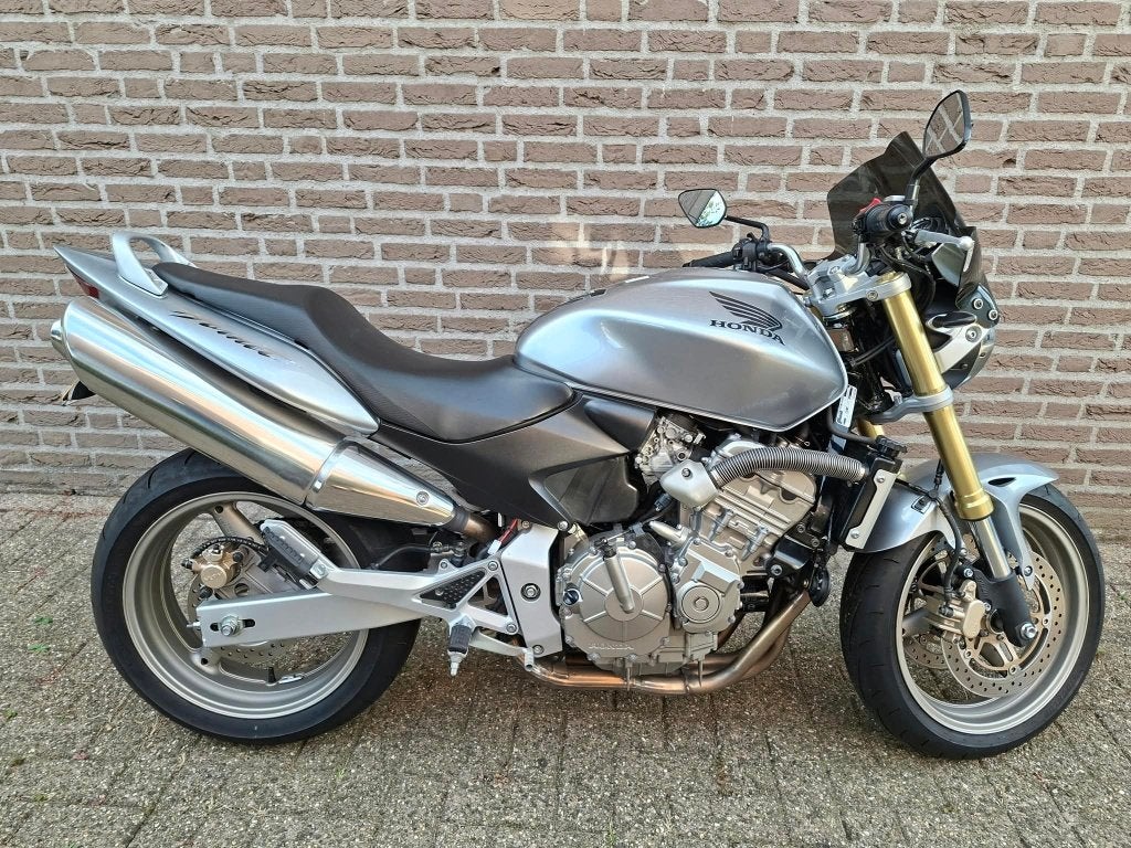 Honda CB 600F Hornet 650 zeer weinig kms, 4 cilinders, Gebruikt, Particulier, Handgeschakeld
