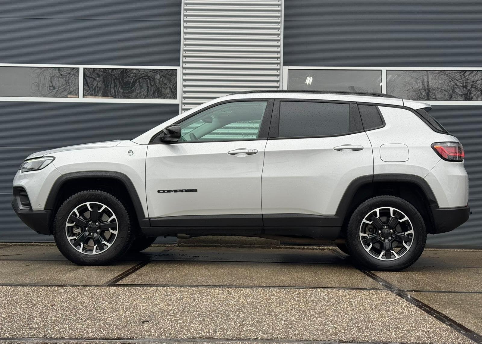 Jeep Compass 4xe 240 Plug-in Hybrid Electric Trailhawk |Came, Automaat, 12 maanden, Gebruikt, Leder en Stof