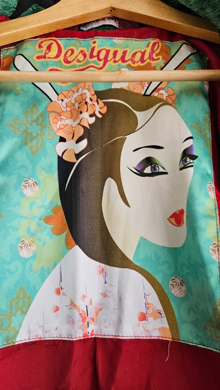 Desigual mantel van verschillende stoffen en vlakken, Maat 38/40 (M), Meerkleurig, Ophalen of Verzenden, Jasje