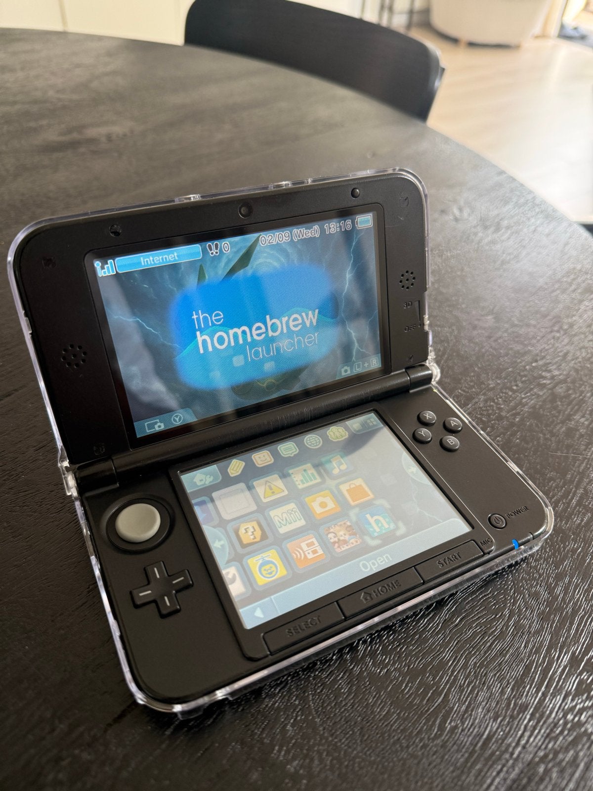 Nintendo 3DS XL  modded, Spelcomputers en Games, Spelcomputers | Nintendo 2DS en 3DS, Gebruikt, Zwart, 3DS XL, Ophalen of Verzenden