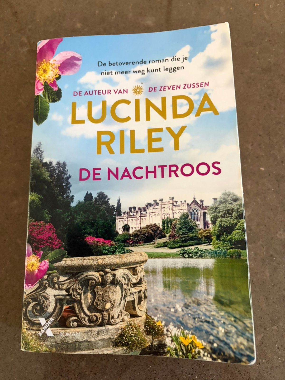Lucinda Riley De Nachtroos, Ophalen, Gelezen