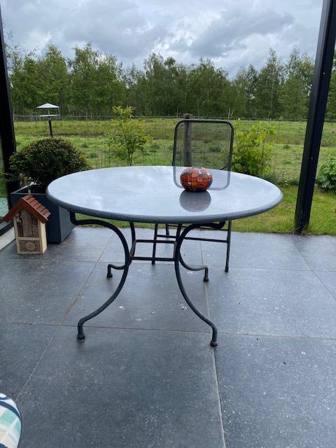 granieten tuintafel 120cm rond, Tuin en Terras, Tuintafels, Ophalen, Zo goed als nieuw, Rond, Metaal