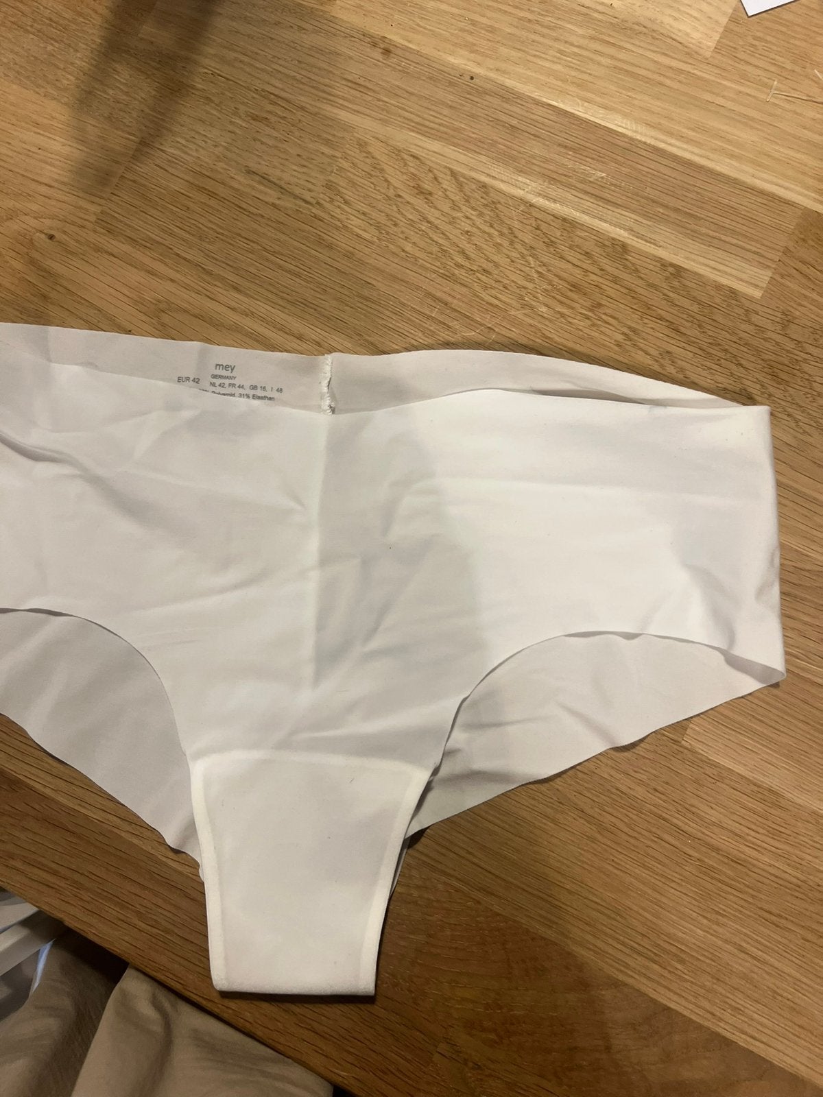 Mey hipster maat 42 NIEUW!! Nu €5,-, Ophalen of Verzenden, Slip