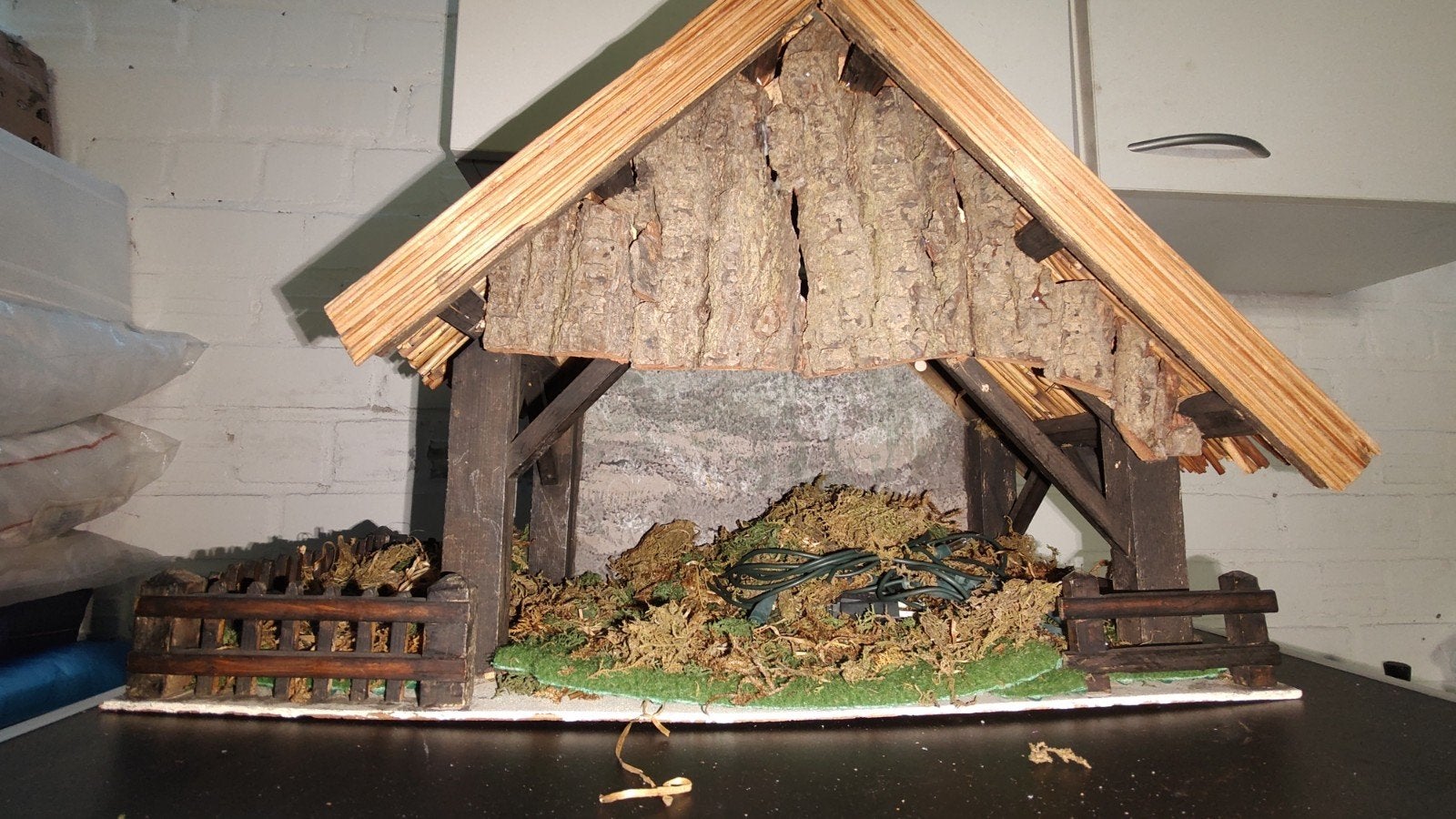 Kerststal van hout, Diversen, Kerst, Ophalen of Verzenden, Gebruikt