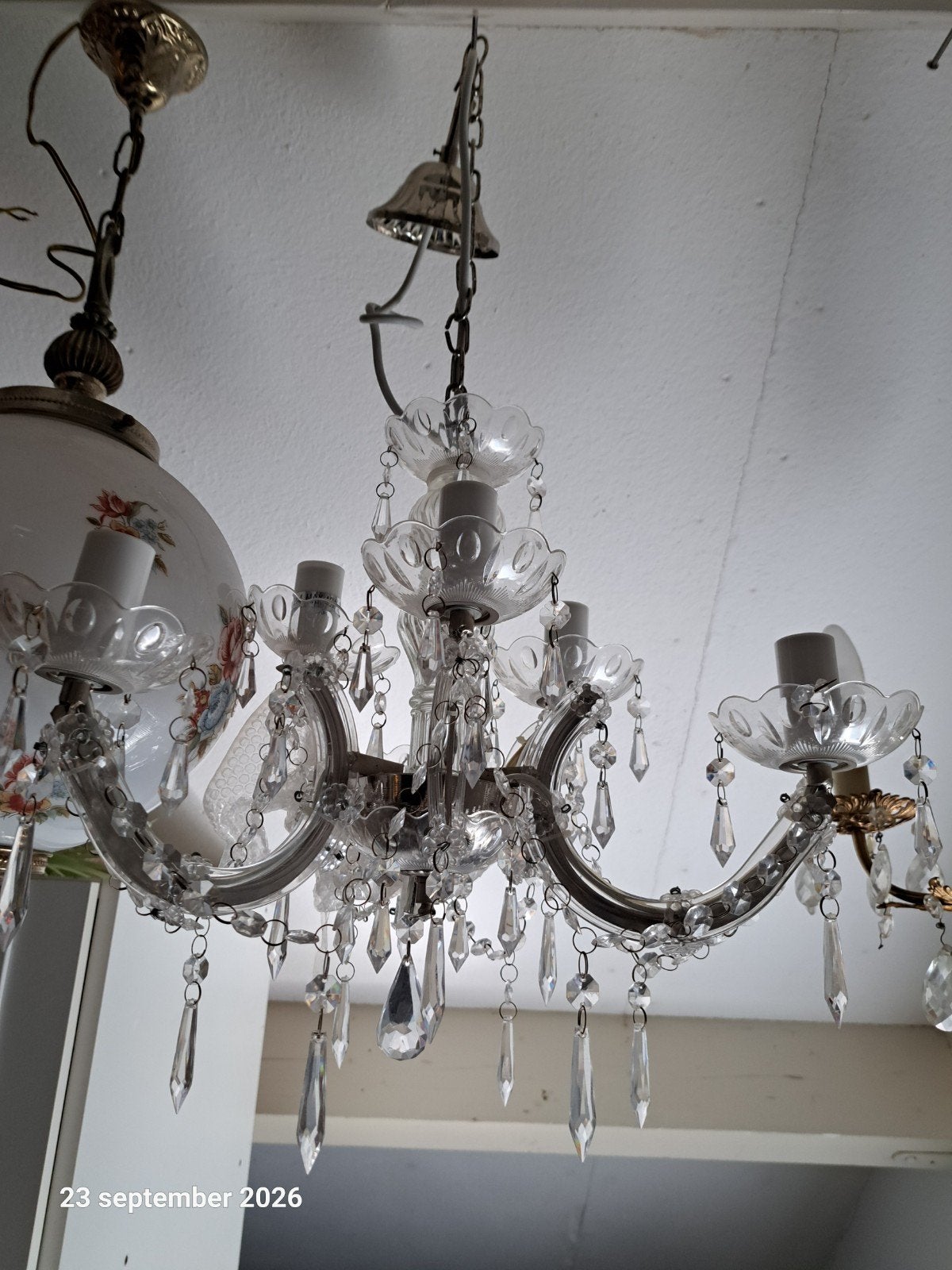 Elegante Kroonluchter met Kristallen Hangers, Ophalen, Gebruikt, Klassiek, Kristal, E14 (klein)