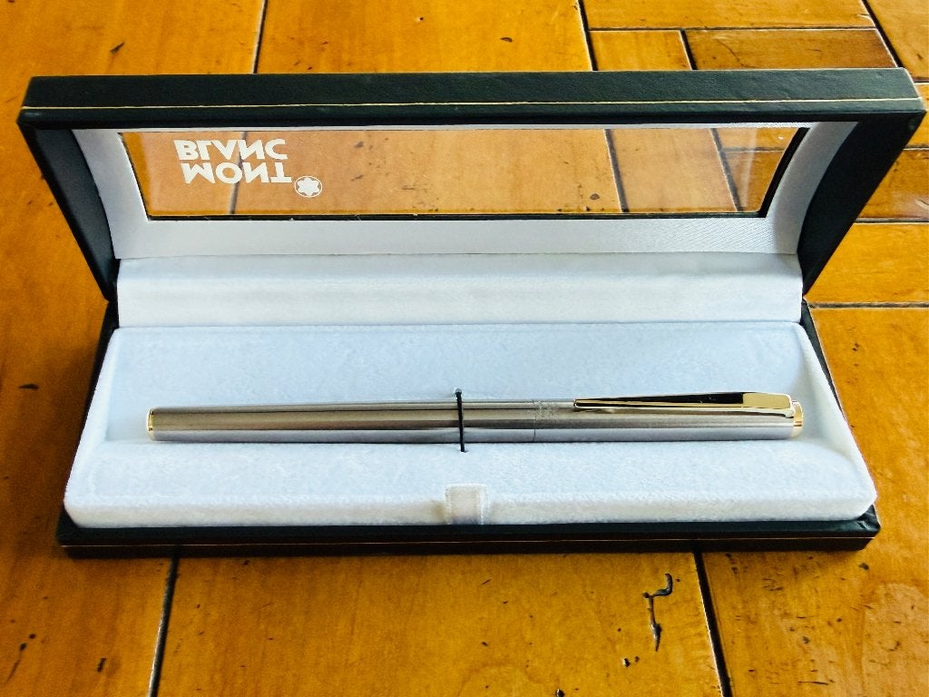 Montblanc Nobless slimline staal en goud vulpen -14k, Verzamelen, Pennenverzamelingen, Met doosje, Ophalen of Verzenden, Zo goed als nieuw
