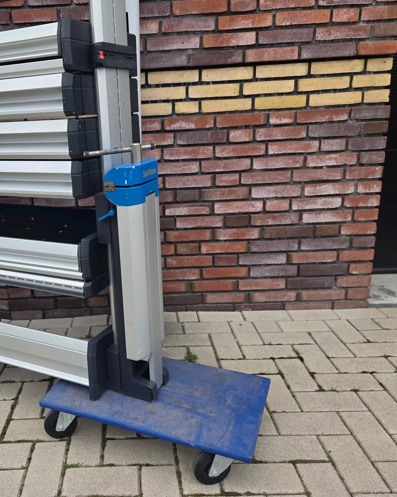 sortimo sr5 bankschroef bedrijfswagen inrichting, Auto diversen, Autogereedschap, Ophalen