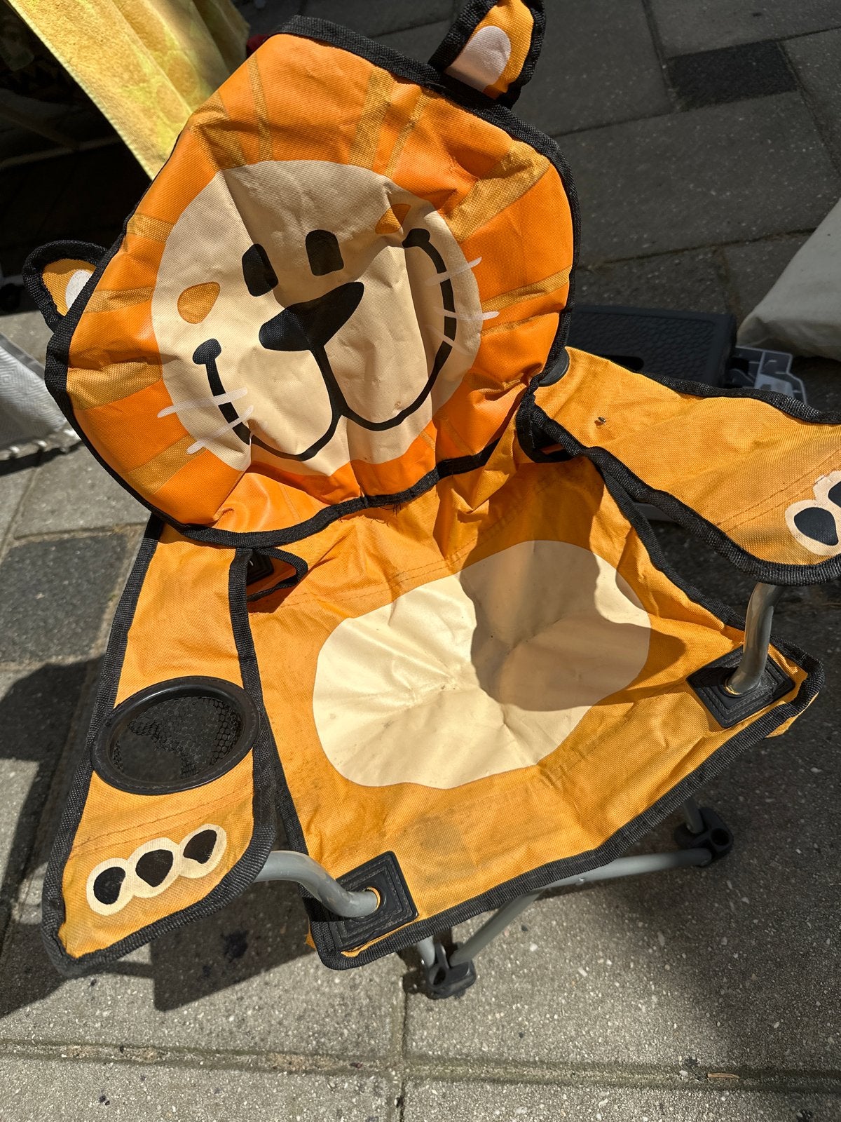 Leuke kinderstoel met leeuwenprint - Opvouwbaar, Kinderen en Baby's, Ophalen, Gebruikt
