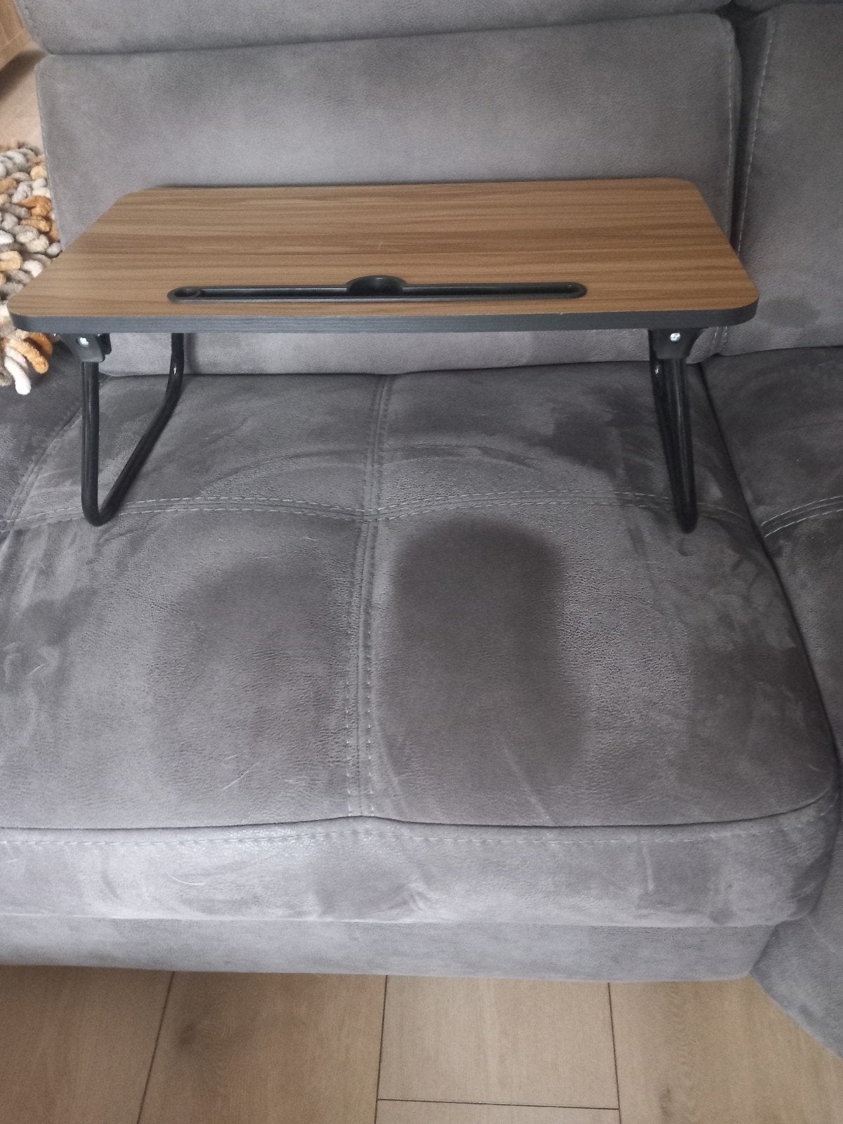 Opklapbaar tafeltje voor bank of bed - Laptoptafel, Minder dan 45 cm, Minder dan 55 cm, Ophalen of Verzenden, Zo goed als nieuw