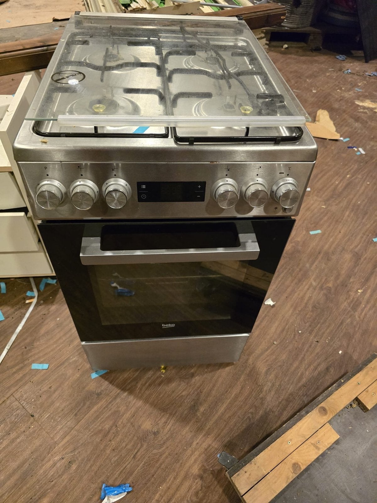 Beko Fornuis FSM62310DXNL Gasfornuis met Oven, Ophalen, Gebruikt, 60 cm of meer, 4 kookzones