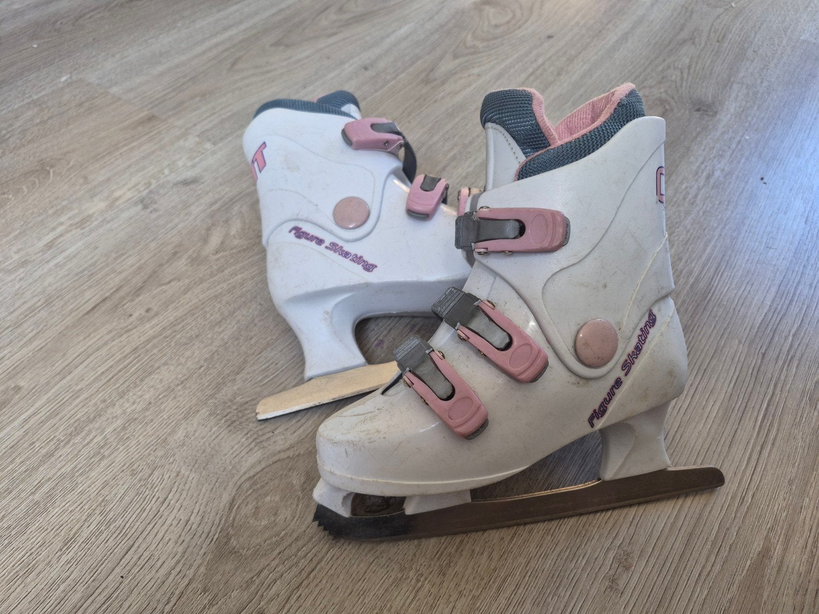 Kunstschaatsen maat 30 - Figure Skating, Ophalen of Verzenden, Zo goed als nieuw, Kunstschaatsen