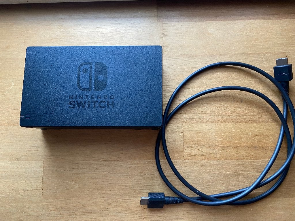 switch dock + hdmi kabel, 1 speler, Racen en Vliegen, Ophalen of Verzenden, Zo goed als nieuw