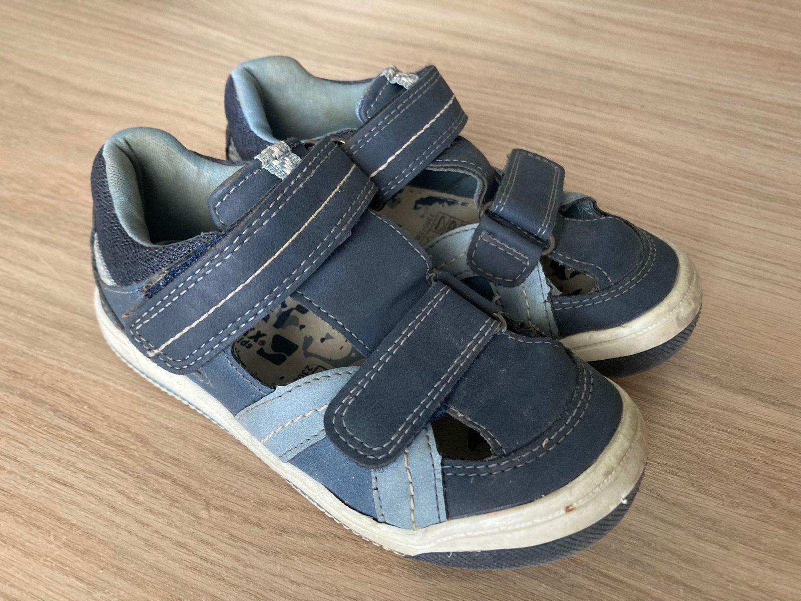 Schoenen maat 27, Kinderen en Baby's, Kinderkleding | Schoenen en Sokken, Ophalen of Verzenden, Zo goed als nieuw